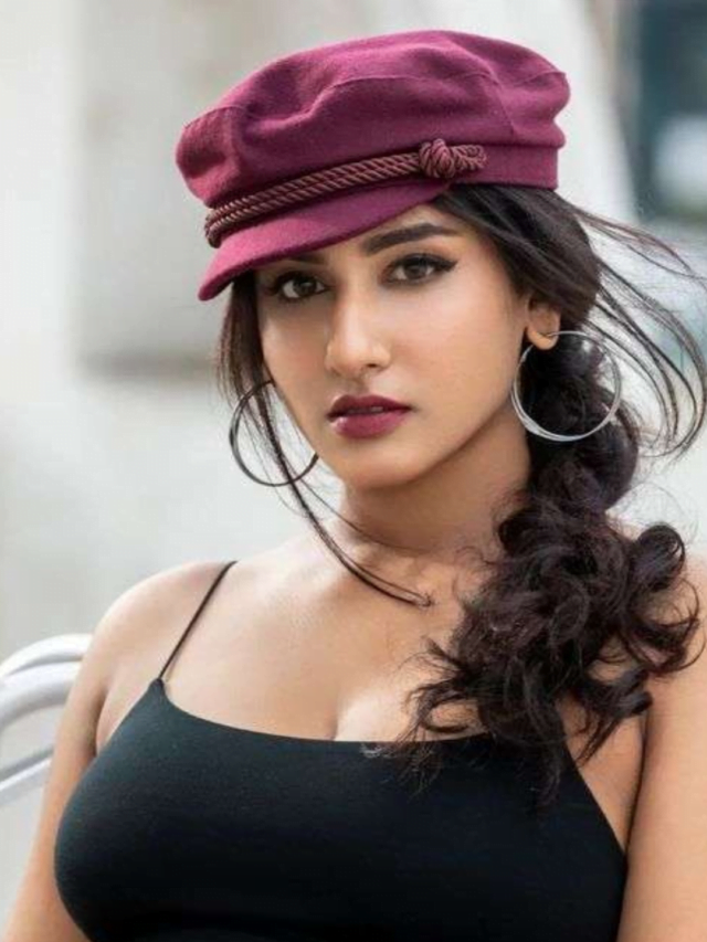 Anchor Vishnu Priya Latest Hot Photoshoot