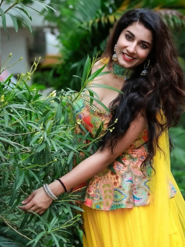 Anchor Vishnupriya Latest Lehanga Choli Photos (7)