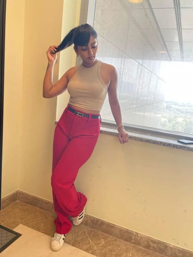 Eesha Rebba Tempting Super Sexy Poses