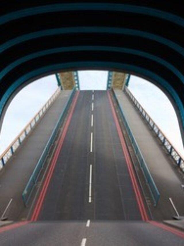 Top 10 Most Dangerous Bridges in the World