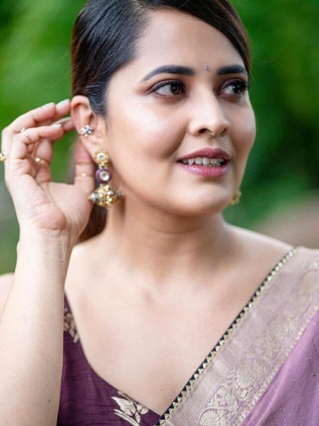 Anasuya Looks Like Beauty Queen