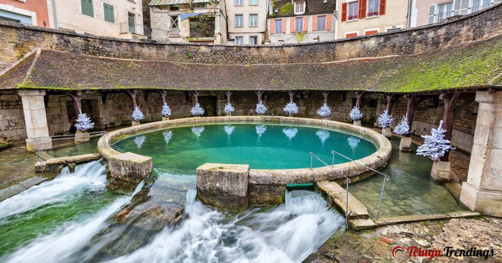 Mysterious Underground Spring of Fosse Dionne